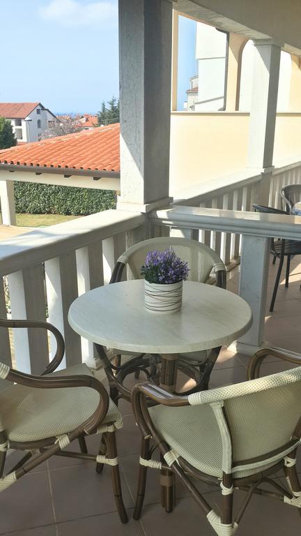 Apartment Maras Porec Ngoại thất bức ảnh